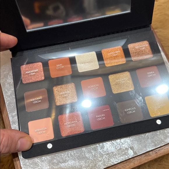 NATASHA DENONA SUNSET PALETTE - BRAND NEW ULTRA RARE - 100% AUTHENTIC - Picture 3 of 3